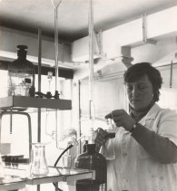 Chemical laboratory. 1985