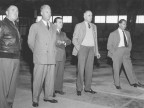 Il marchese Piero Ridolfi in visita allo stabilimento. 1955